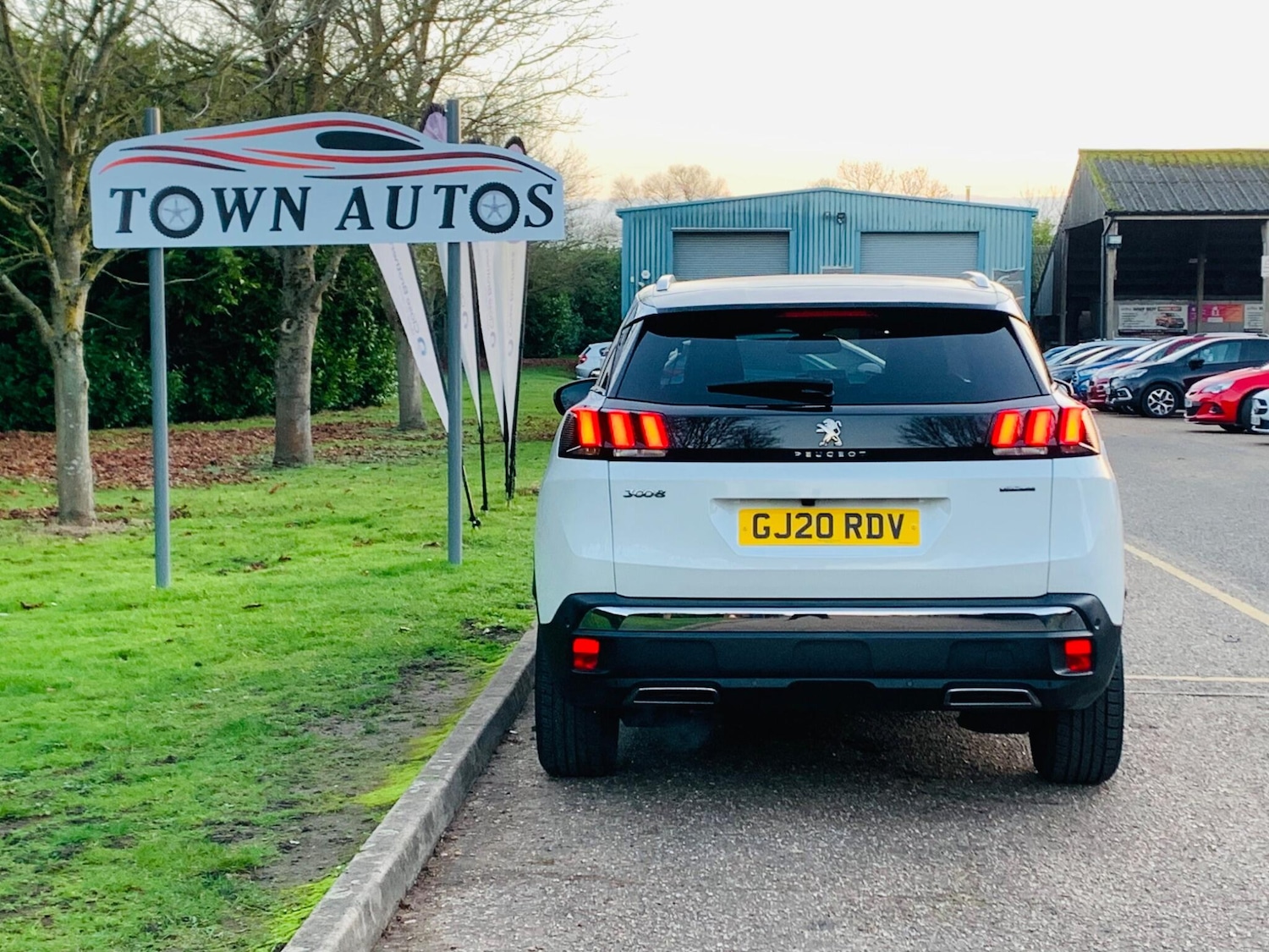 Used Peugeot 3008 2020 for sale - 76952967: Photo 10