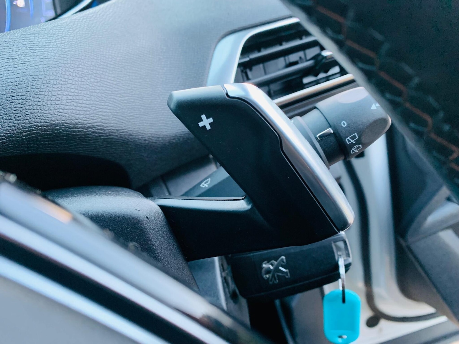 Used Peugeot 3008 2020 for sale - 76952967: Photo 39