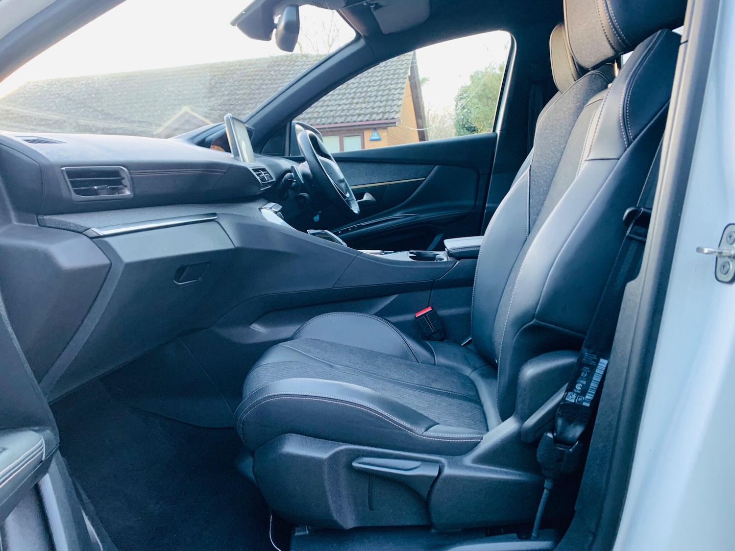 Used Peugeot 3008 2020 for sale - 76952967: Photo 40