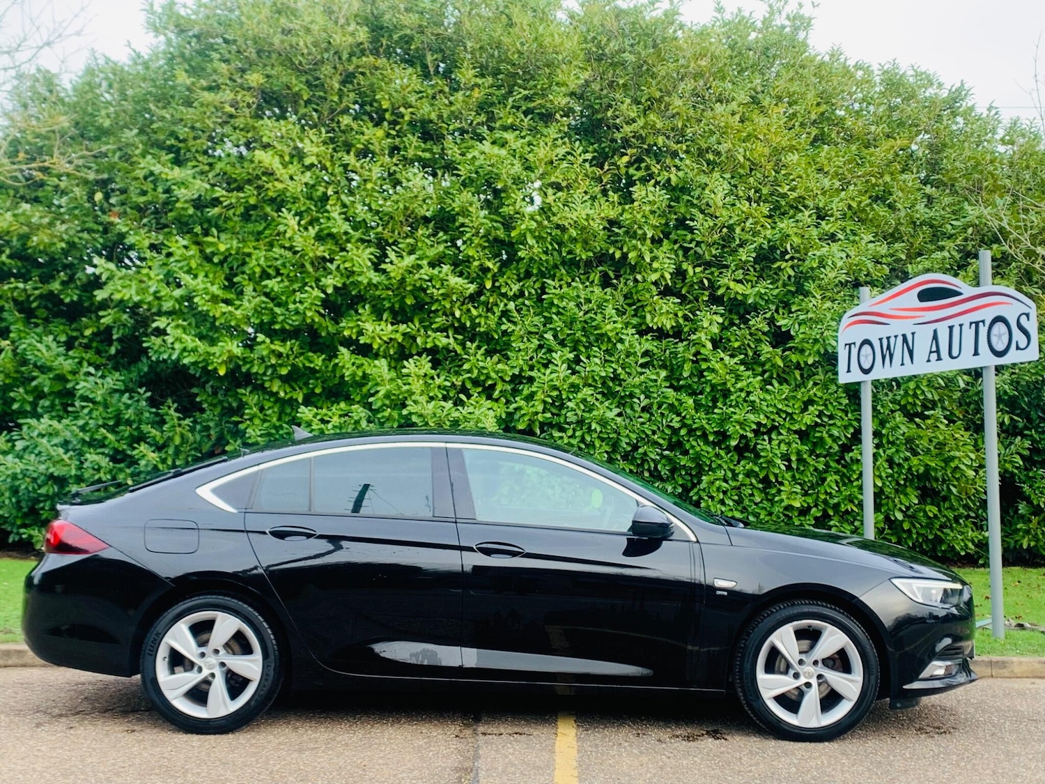 Used Vauxhall Insignia 2018 for sale - 77427578: Photo 10