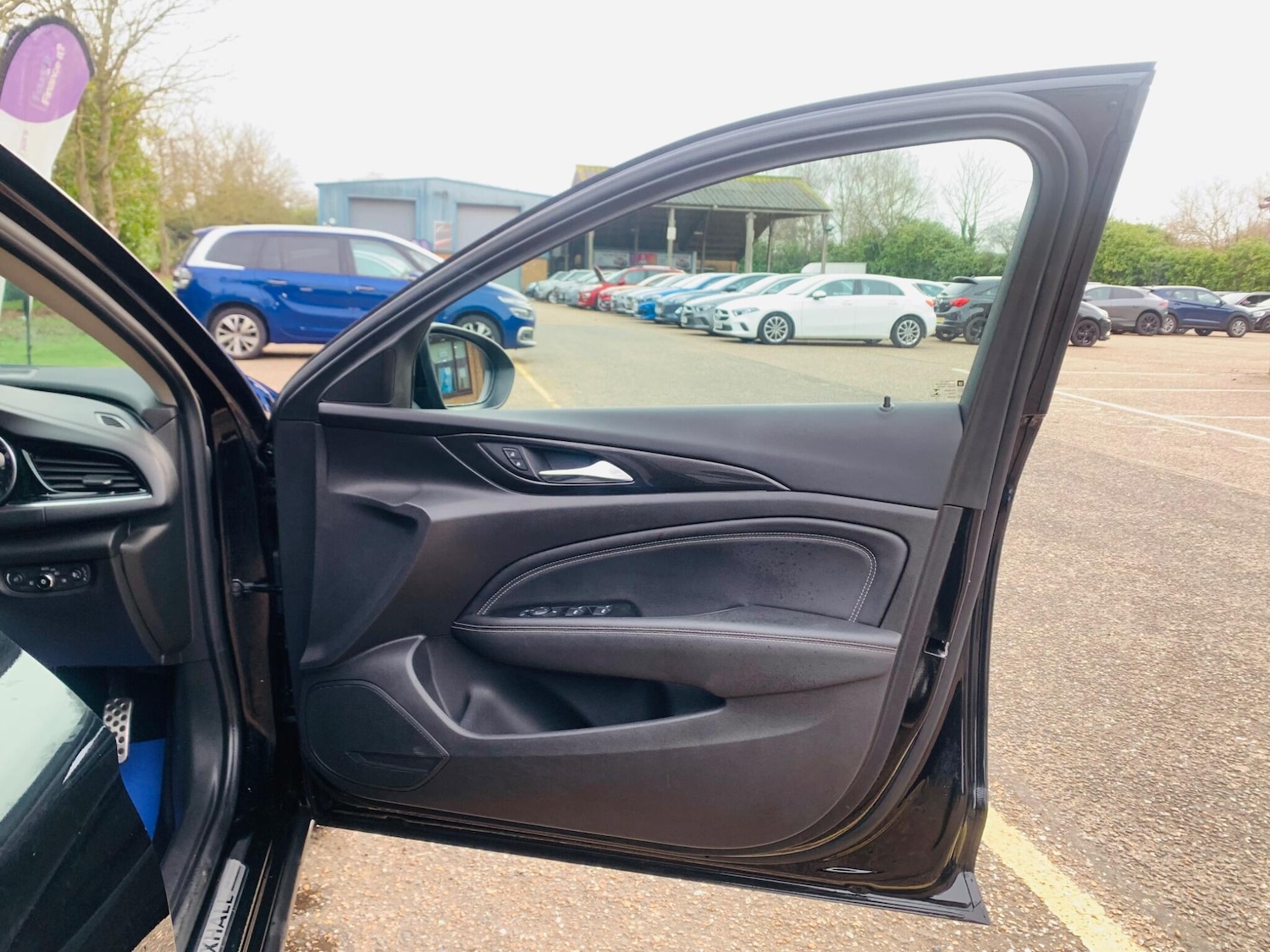 Used Vauxhall Insignia 2018 for sale - 77427578: Photo 11