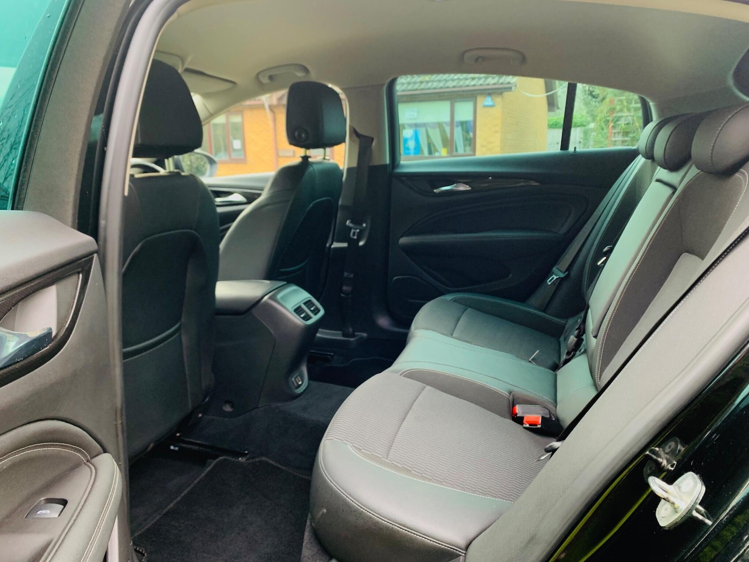 Used Vauxhall Insignia 2018 for sale - 77427578: Photo 40