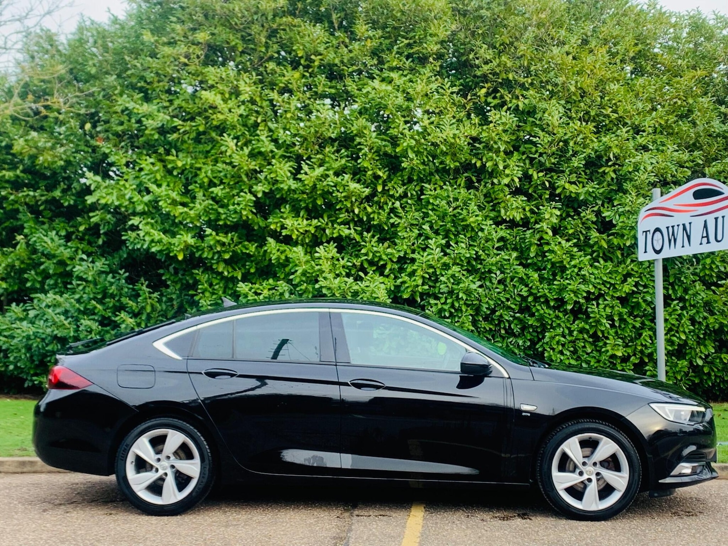 Used Vauxhall Insignia 2018 for sale - 77427578: Photo 9
