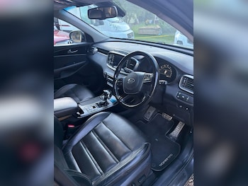 Used Kia Sorento 2018 for sale - 78947161: Photo