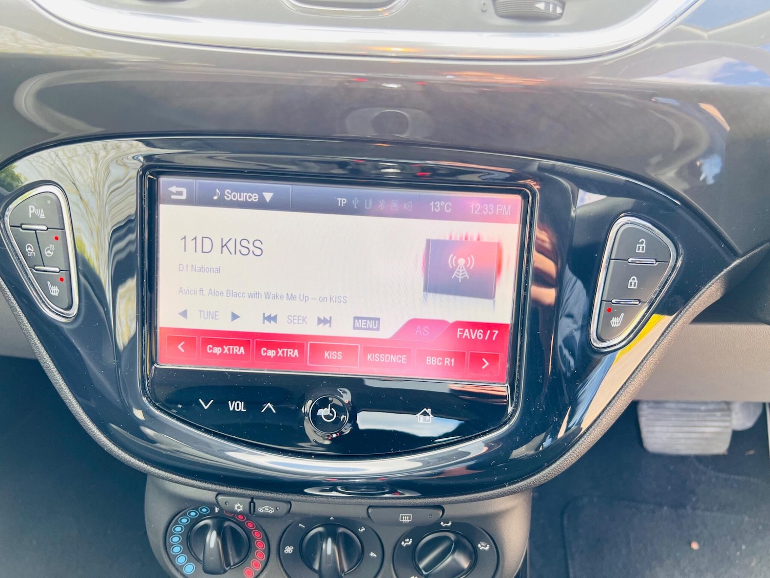 Used Vauxhall Corsa 2015 for sale - 78058345: Photo 15