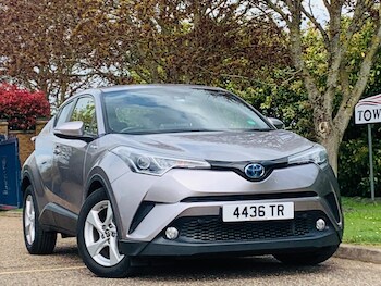 Used Toyota C-HR 2017 for sale - 78363990: Photo