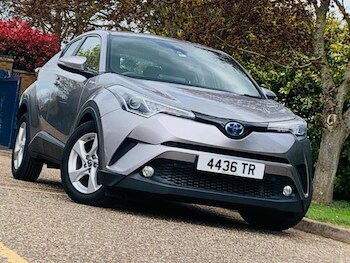 Used Toyota C-HR 2017 for sale - 78363990: Photo