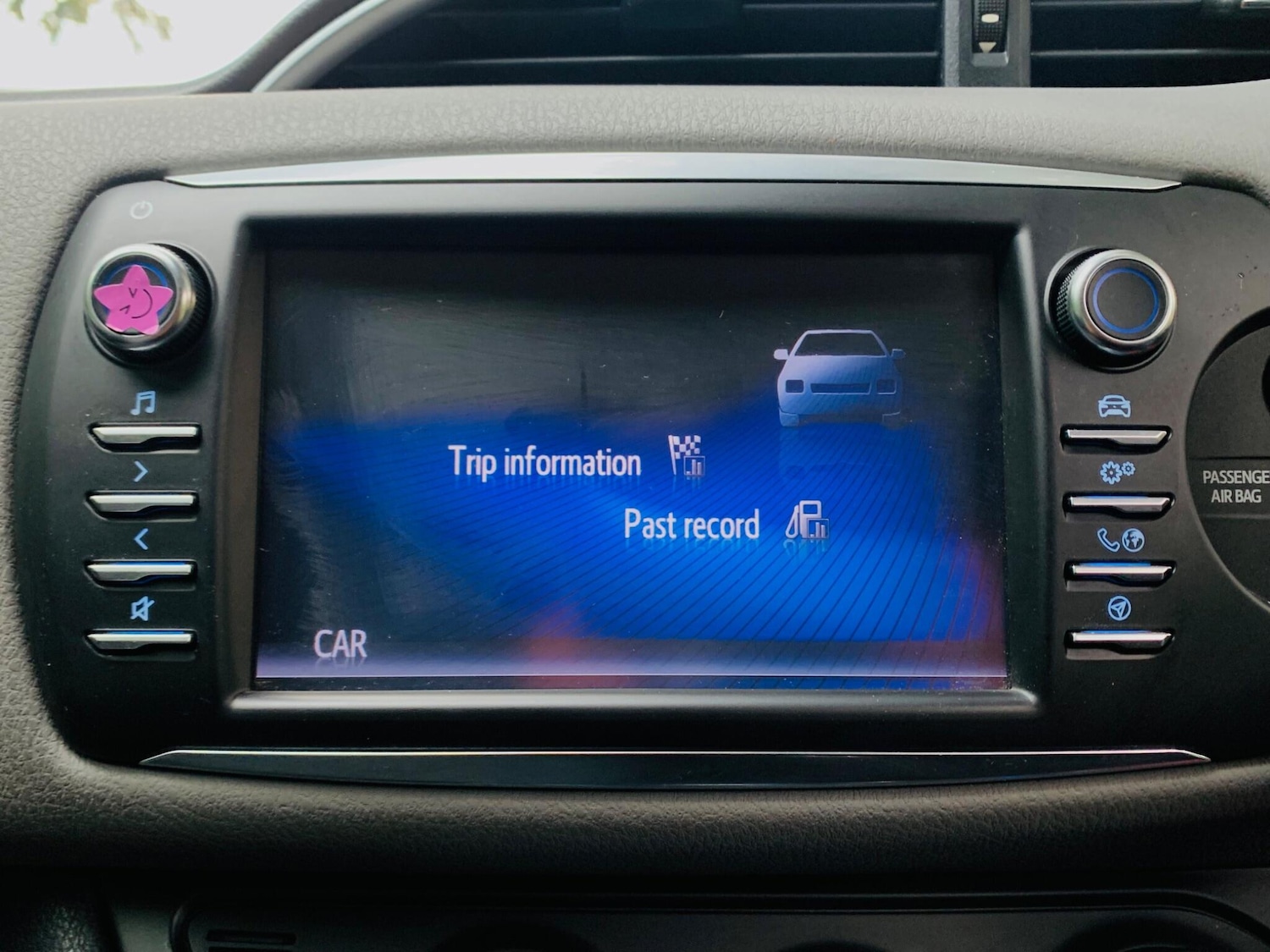 Used Toyota Yaris 2017 for sale - 76988141: Photo 20