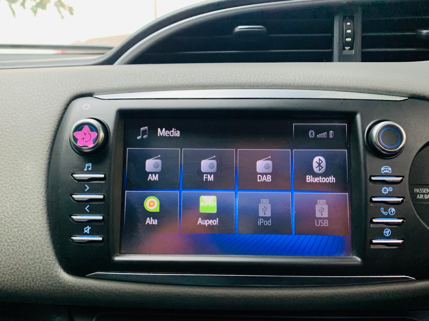 Used Toyota Yaris 2017 for sale - 76988141: Photo 21