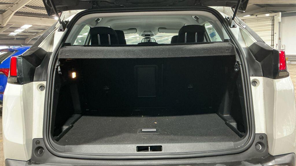 Used Peugeot 3008 2018 for sale - 77074886: Photo 12