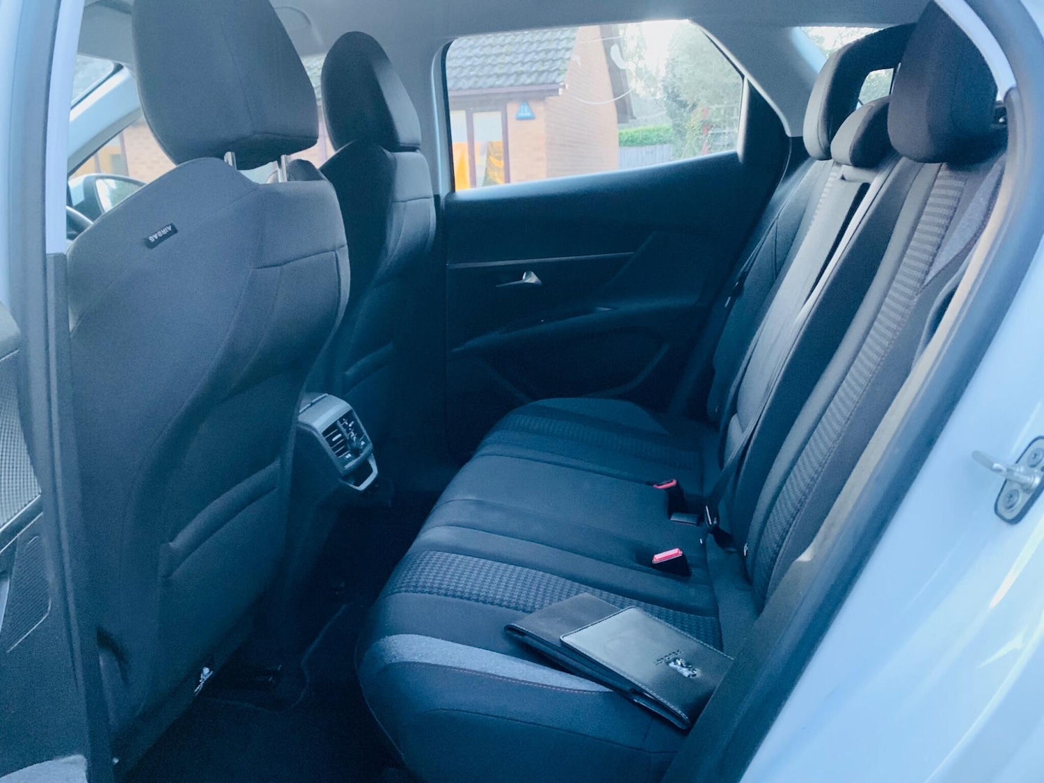 Used Peugeot 3008 2018 for sale - 77074886: Photo 29