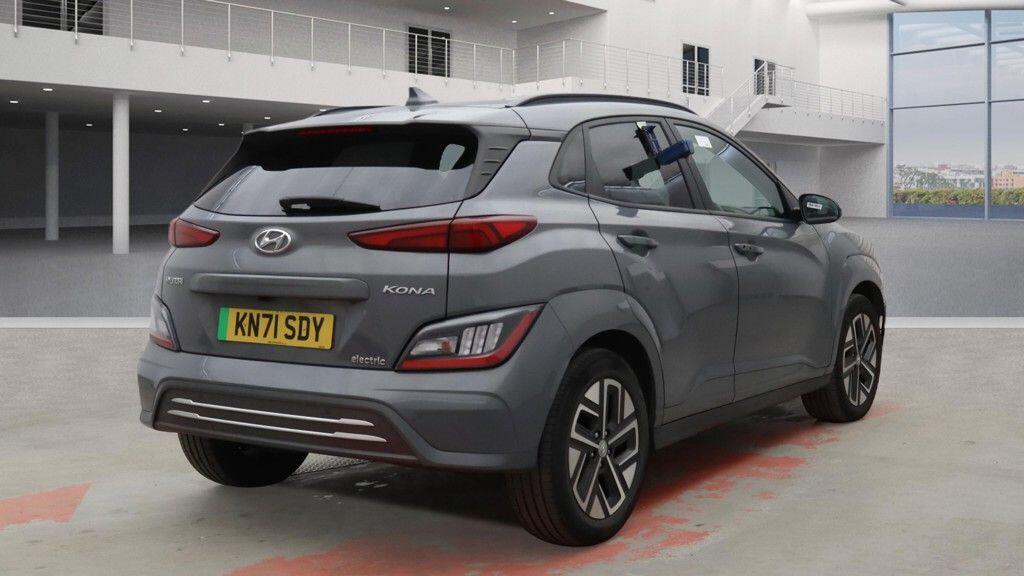 Used Hyundai KONA 2021 for sale - 77684277: Photo 4