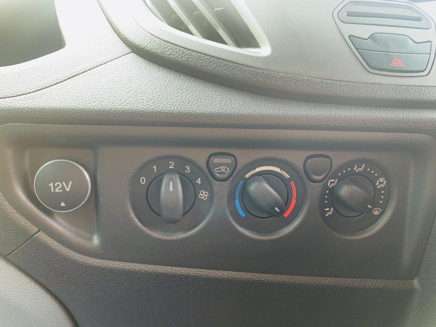 Used Ford Transit 2018 for sale - 77523698: Photo 12