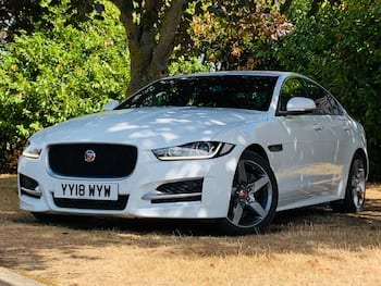 Used Jaguar XE 2018 for sale - 79848366: Photo
