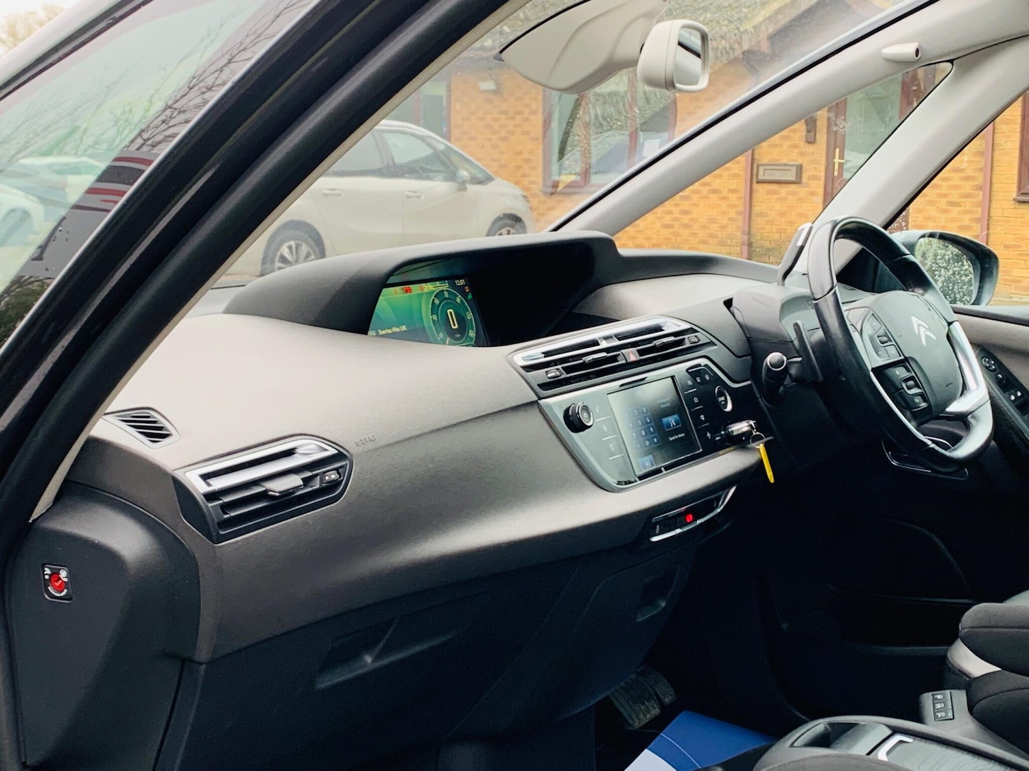 Used Citroen Grand C4 Picasso 2016 for sale - 77387059: Photo 41