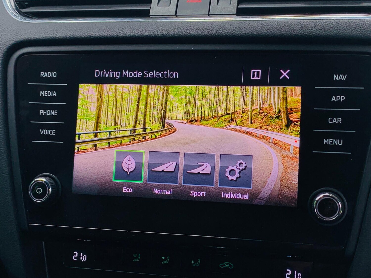 Used Skoda Octavia 2018 for sale - 75780898: Photo 35