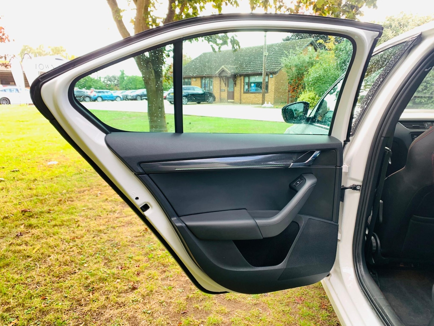 Used Skoda Octavia 2018 for sale - 75780898: Photo 52