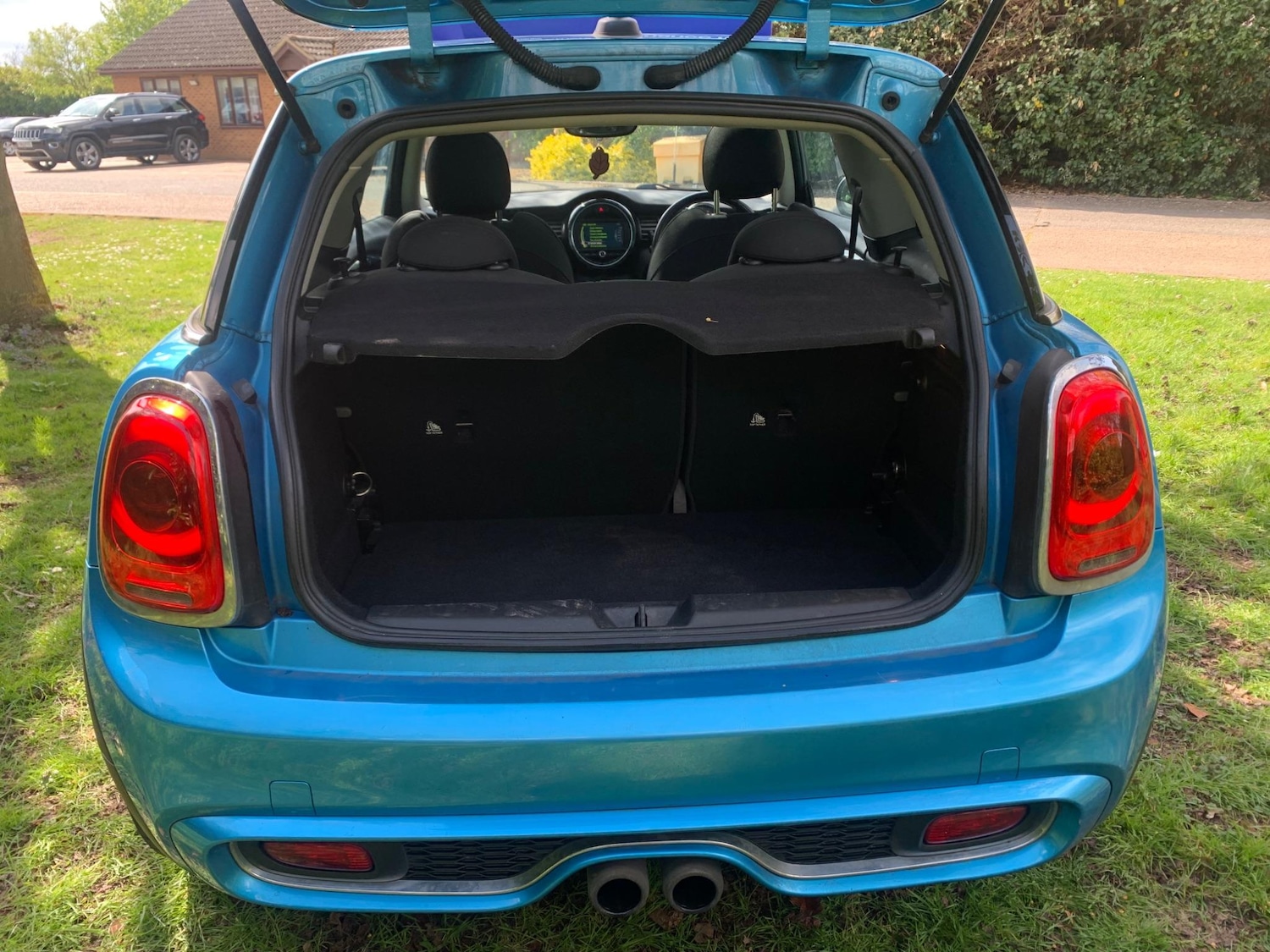 Vehicle 27