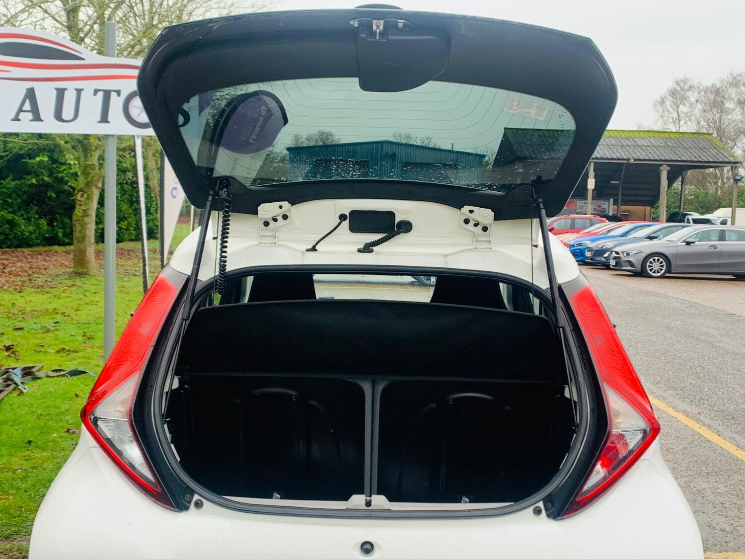 Used Toyota AYGO 2019 for sale - 77386836: Photo 26