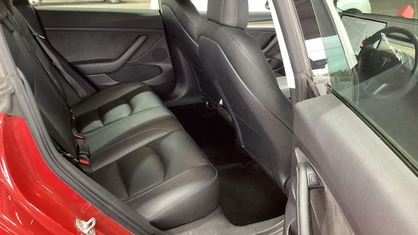 Used Tesla Model 3 2021 for sale - 76294990: Photo 8