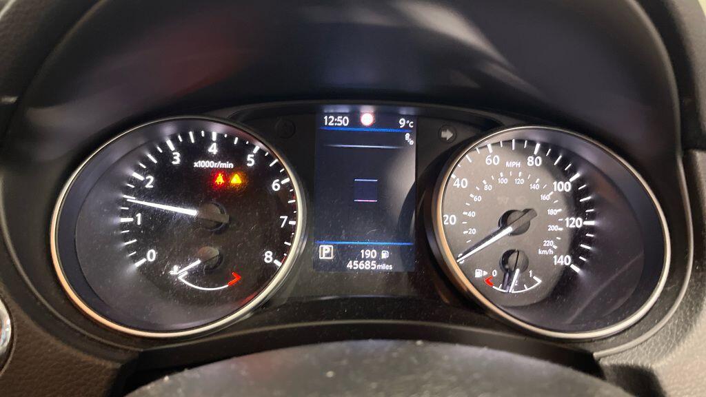 Used Nissan Qashqai for sale - 77705192: Photo 9