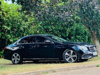 Used Mercedes-Benz E Class 2019 for sale - 79061677: Photo