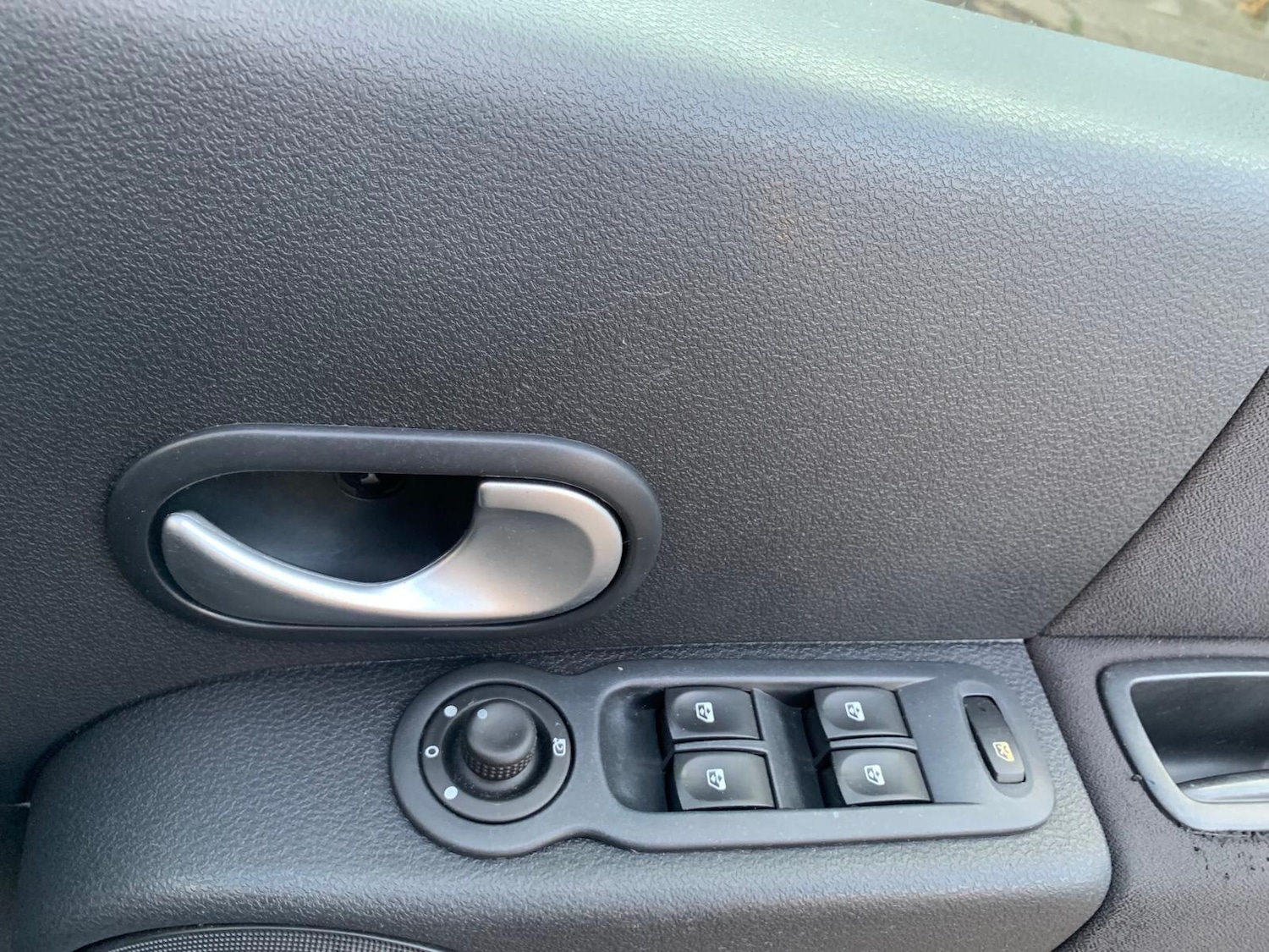 Used Renault Grand Modus 2010 for sale - 77081300: Photo 17