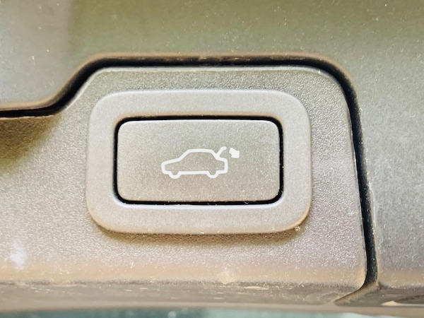 Used Land Rover Range Rover Evoque 2018 for sale - 76094613: Photo 39