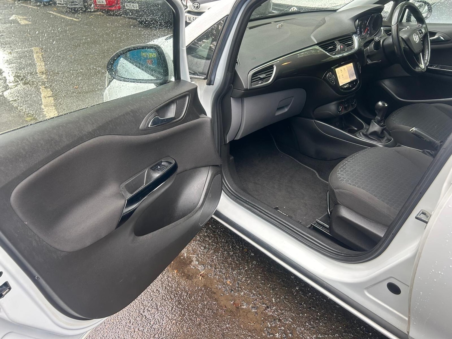 Used Vauxhall Corsa 2015 for sale - 76989106: Photo 33