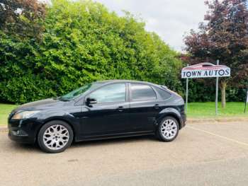 Used Ford Focus 2010 for sale - 74691035: Photo