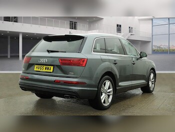 Used Audi Q7 2015 for sale - 77175746: Photo