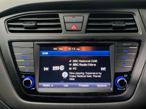 Used Hyundai i20 2018 for sale - 76012394: Photo 15