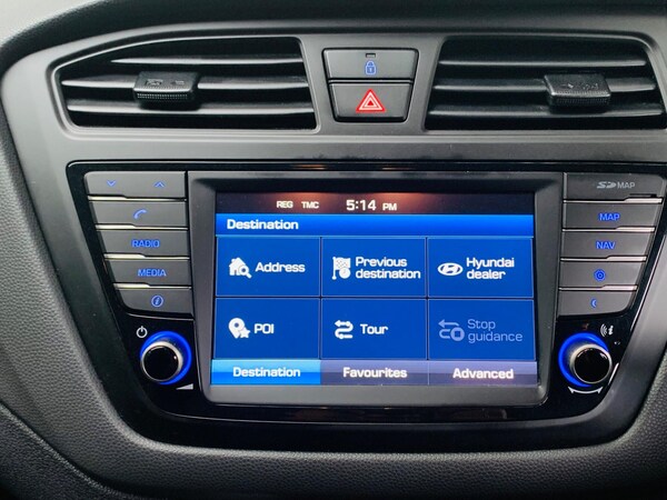 Used Hyundai i20 2018 for sale - 76012394: Photo 21