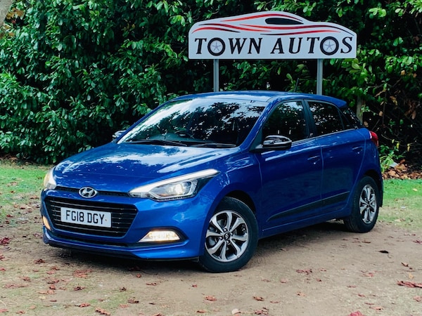 Used Hyundai i20 2018 for sale - 76012394: Photo 41