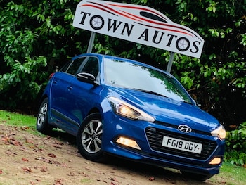 Used Hyundai i20 2018 for sale - 76012394: Photo 4