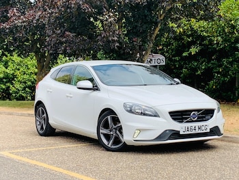 Used Volvo V40 2014 for sale - 79510420: Photo