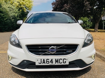 Used Volvo V40 2014 for sale - 79510420: Photo