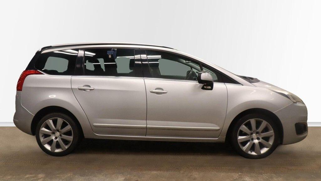 Used Peugeot 5008 2016 for sale - 76991050: Photo 5