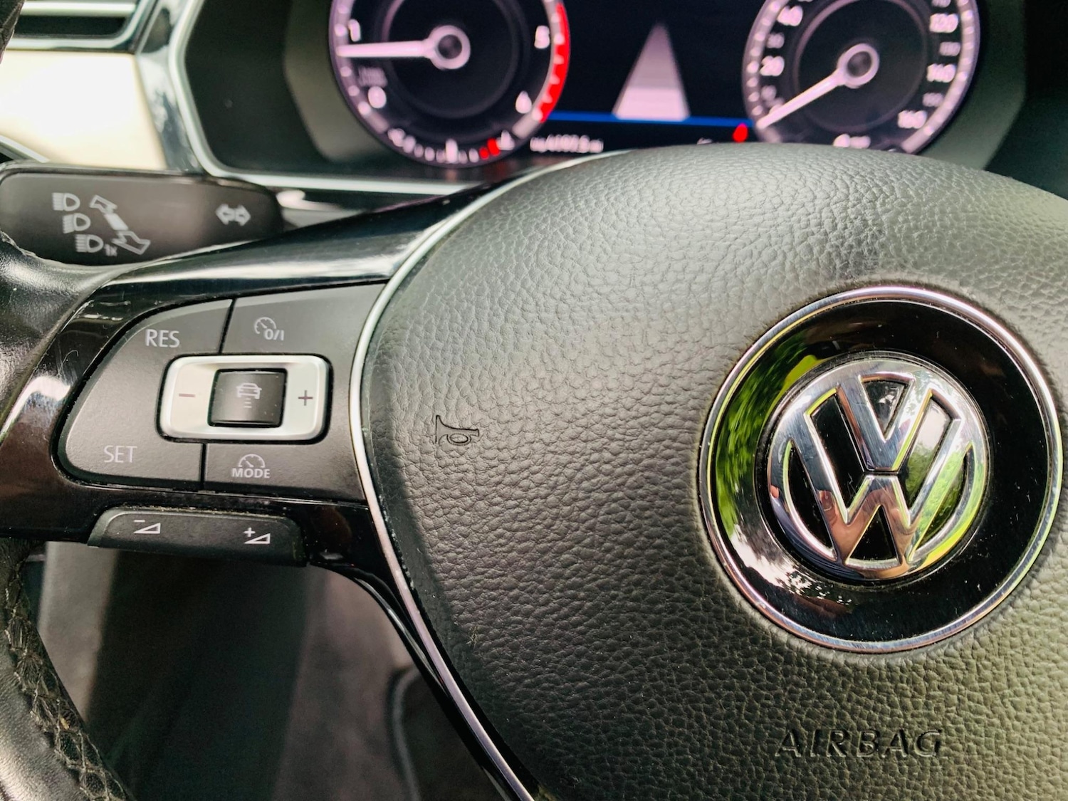Used Volkswagen Passat 2018 for sale - 76377964: Photo 22