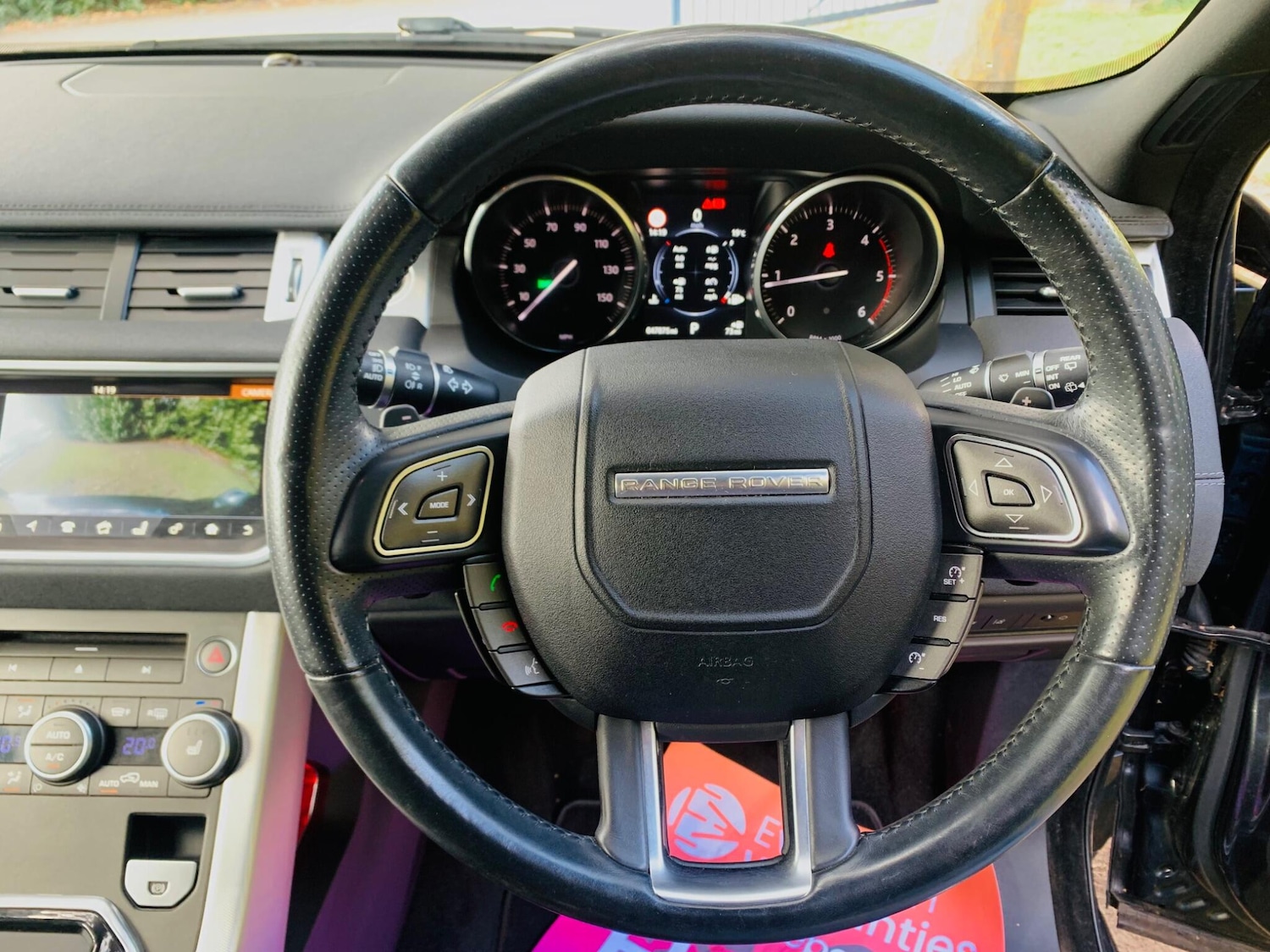 Used Land Rover Range Rover Evoque 2017 for sale - 75810197: Photo 44