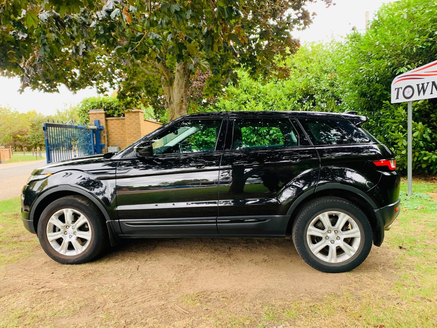 Used Land Rover Range Rover Evoque 2017 for sale - 75809297: Photo 30