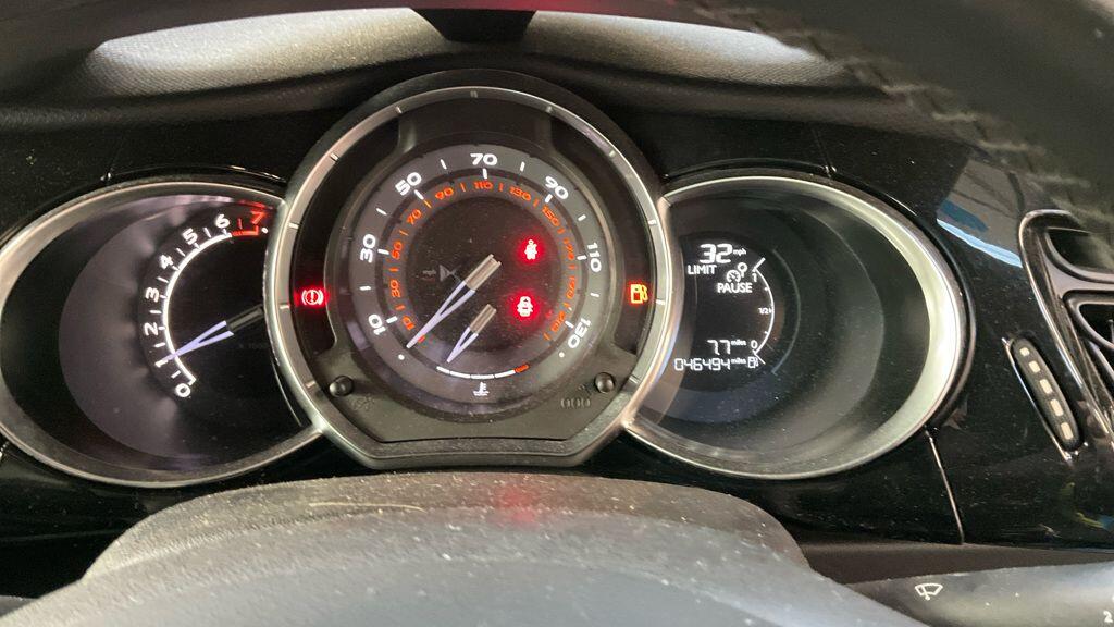 Used DS Automobiles DS 3 2015 for sale - 76849795: Photo 10