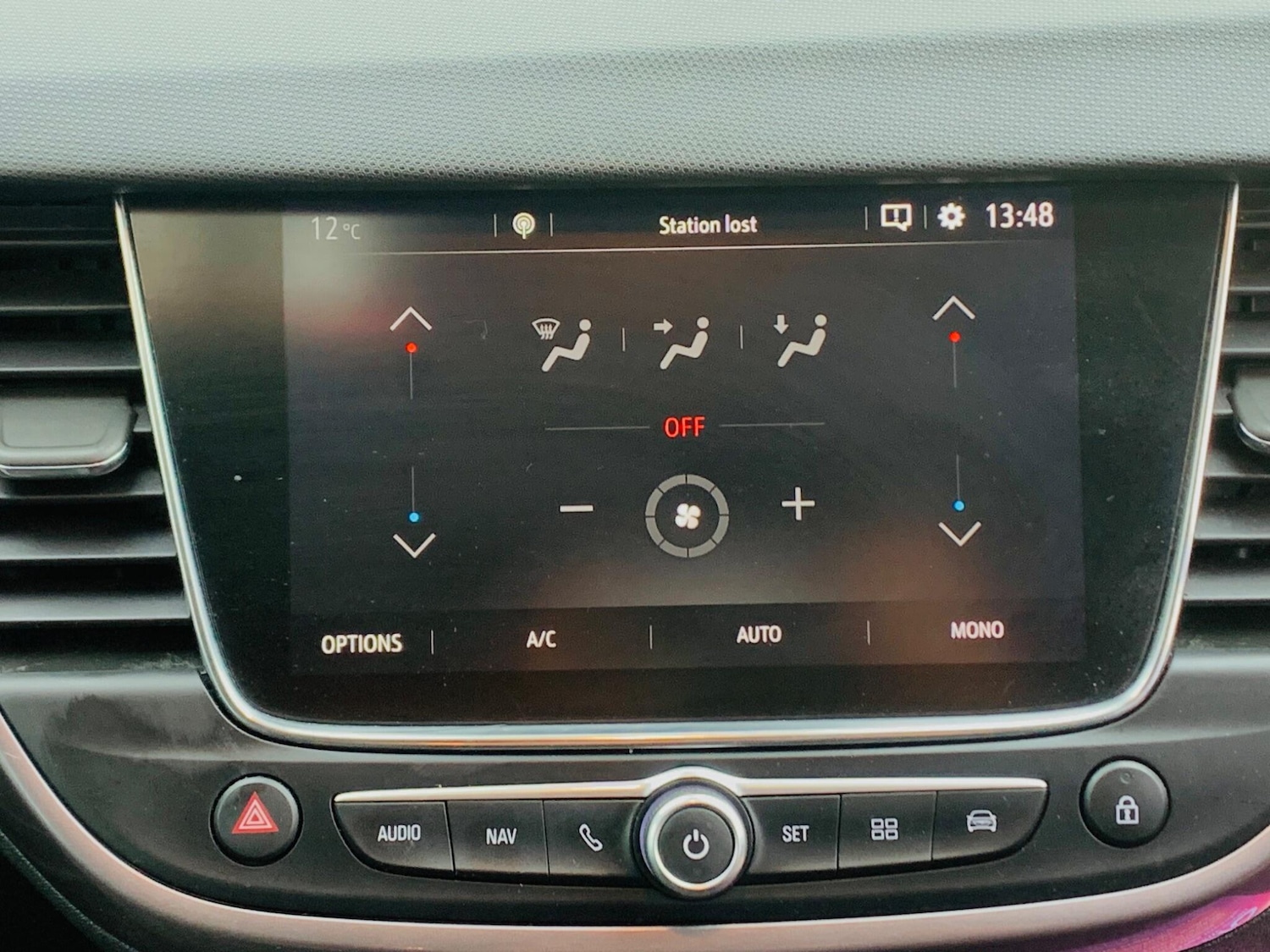 Used Vauxhall Crossland X 2018 for sale - 76744817: Photo 34