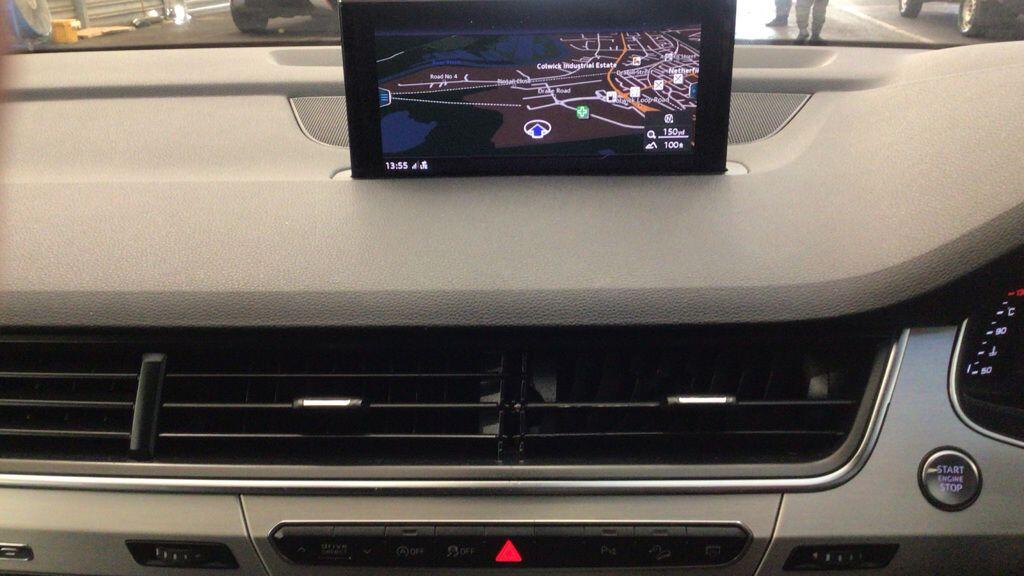 Used Audi Q7 2018 for sale - 77377234: Photo 10