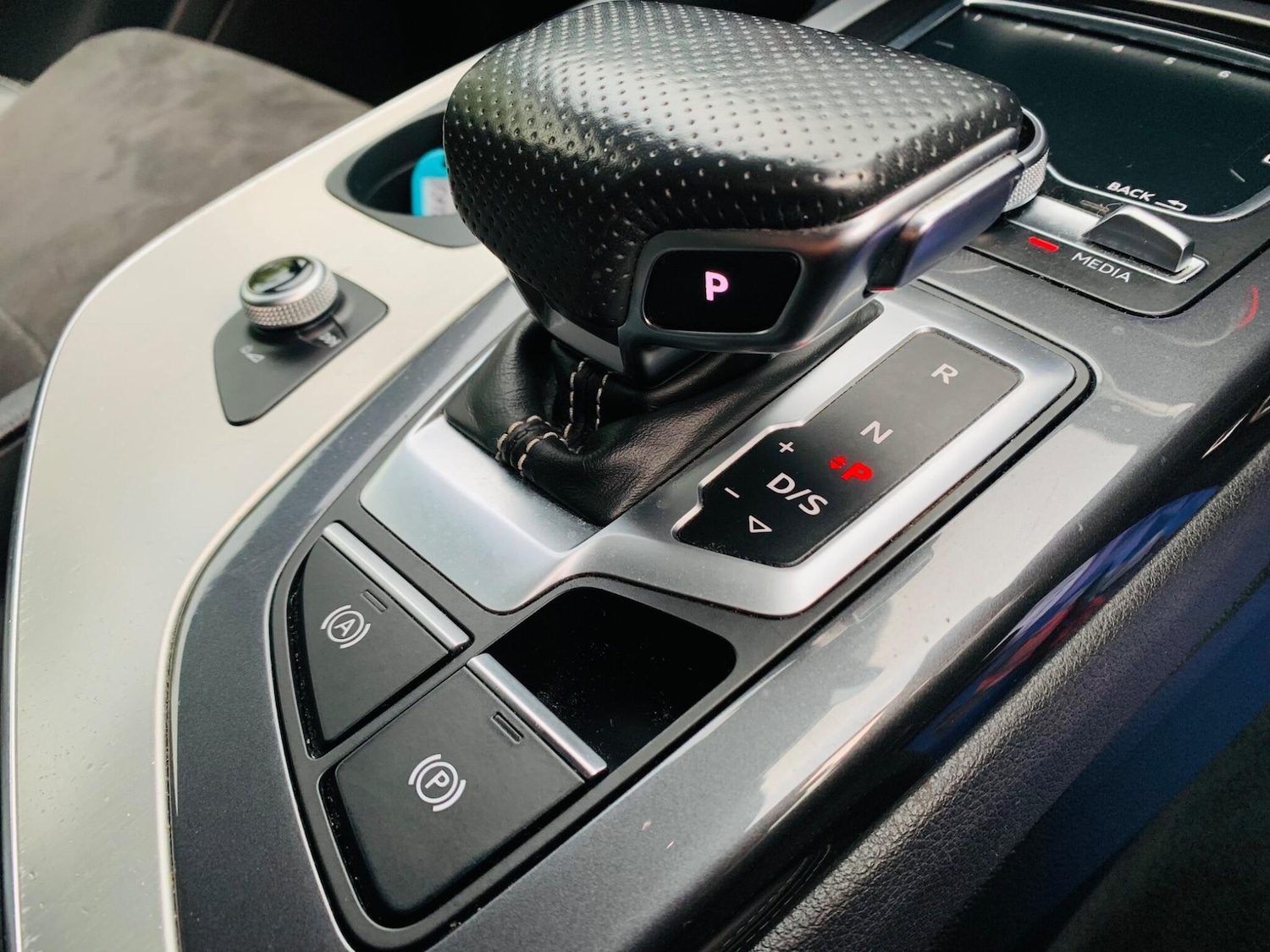 Used Audi Q7 2018 for sale - 77377234: Photo 12