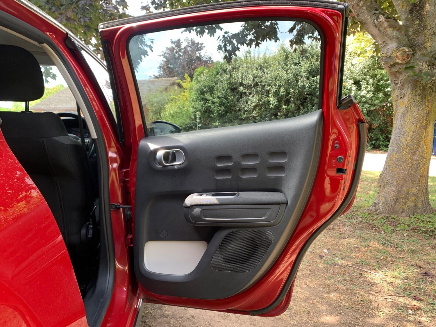 Vehicle 27