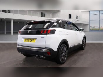 Used Peugeot 3008 2019 for sale - 76744833: Photo