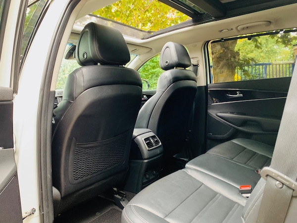Used Kia Sorento 2015 for sale - 75658787: Photo 48