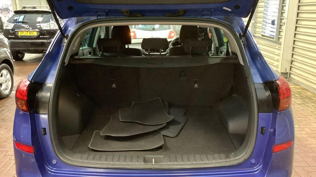 Used Hyundai TUCSON 2018 for sale - 76850035: Photo 13