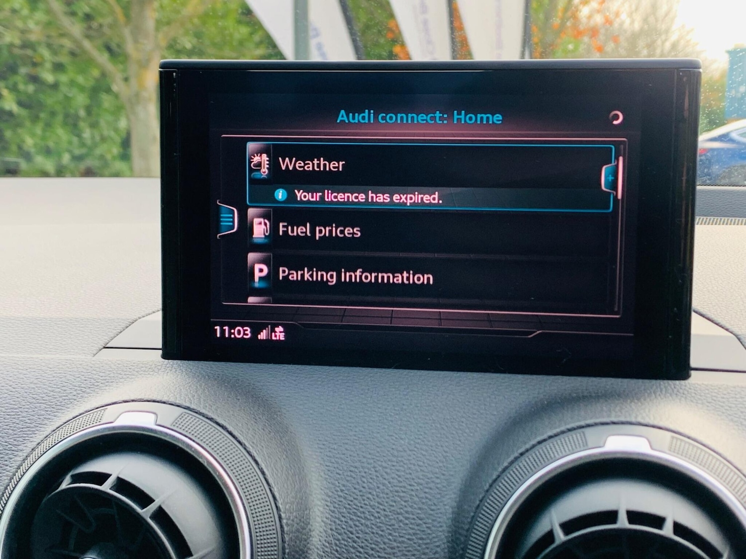 Used Audi Q2 2017 for sale - 76744819: Photo 38